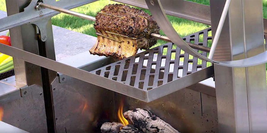 Video: Wood-fired Rotisserie Pork on the Gaucho Grill