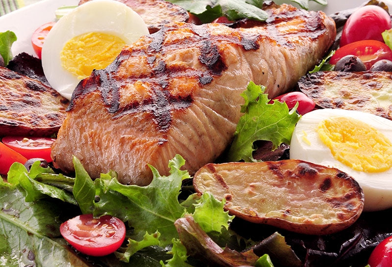 Grilled Salmon Niçoise Salad