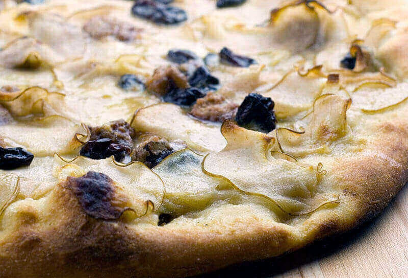 Pear Dessert Pizza with Praline Pecans