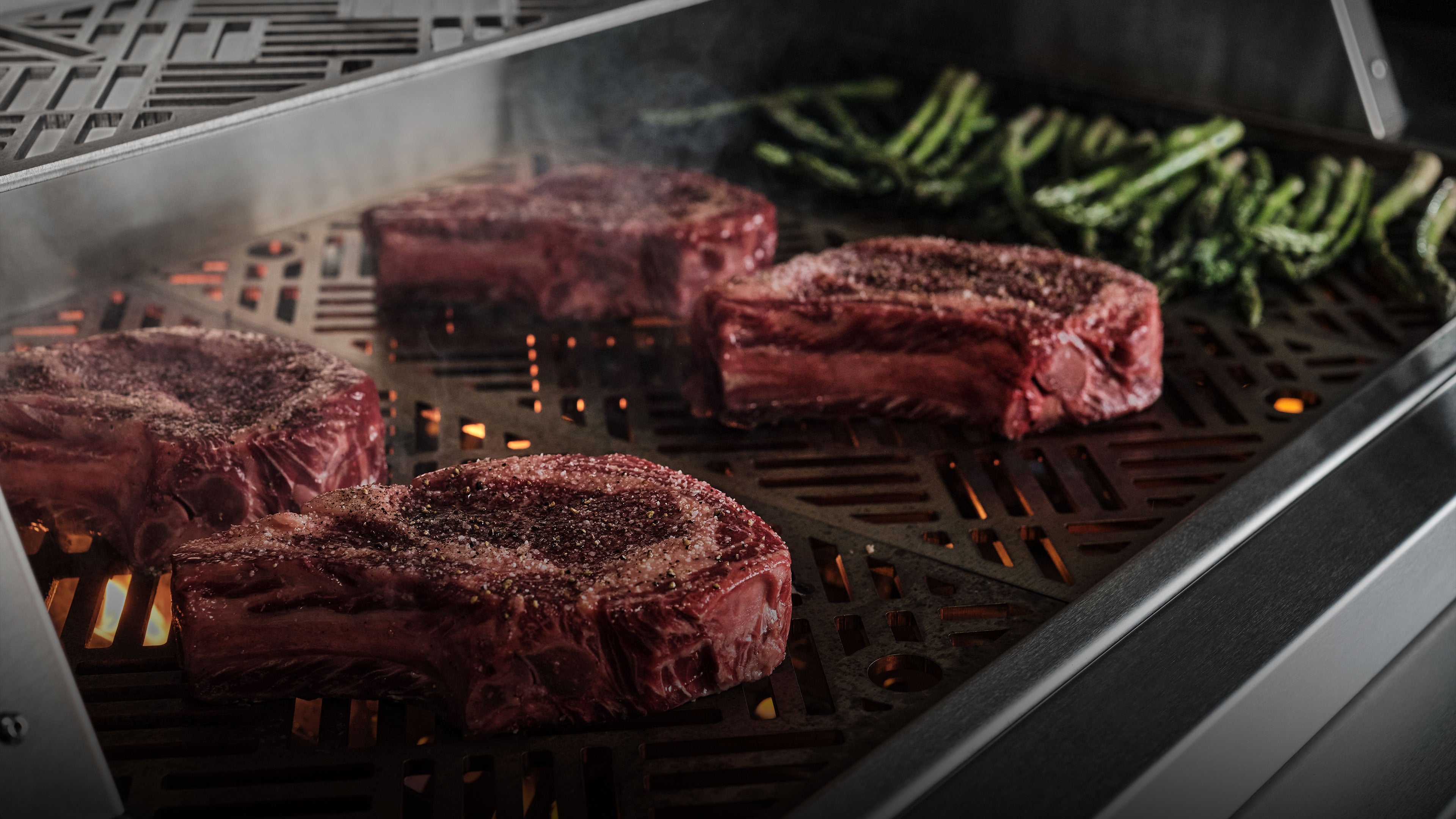 Echo 5 Freestanding Gas Grill | Kalamazoo Outdoor Gourmet