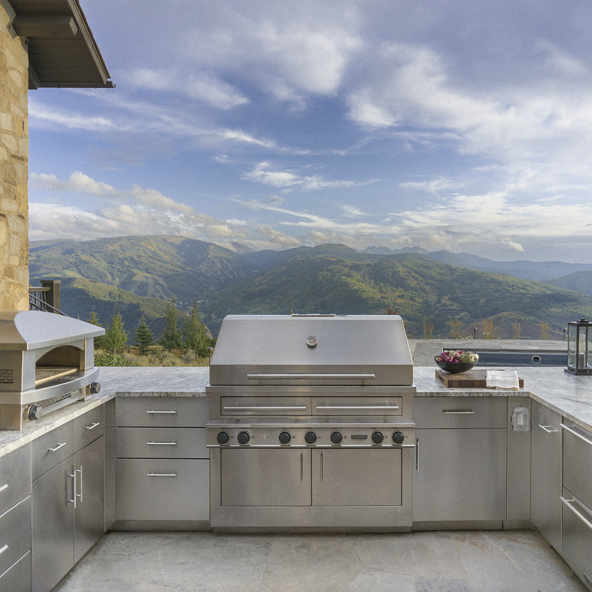 Signature Door Style | Kalamazoo Outdoor Gourmet