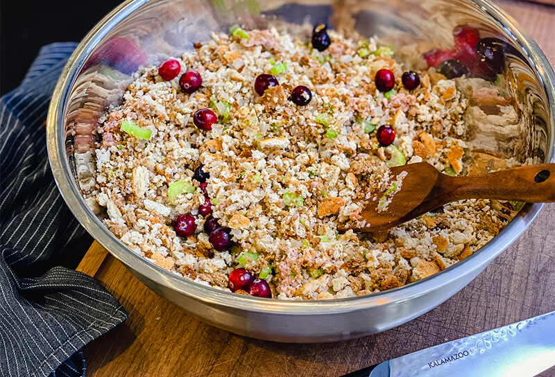 Classic Cranberry Stuffing Recipe